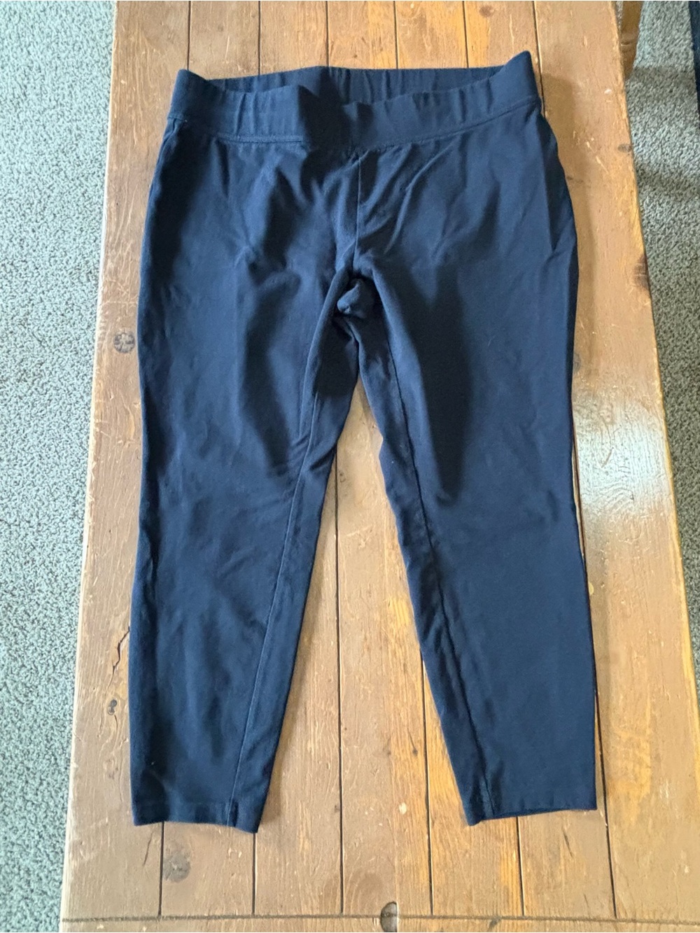 Lands’ End Black Starfish Legging